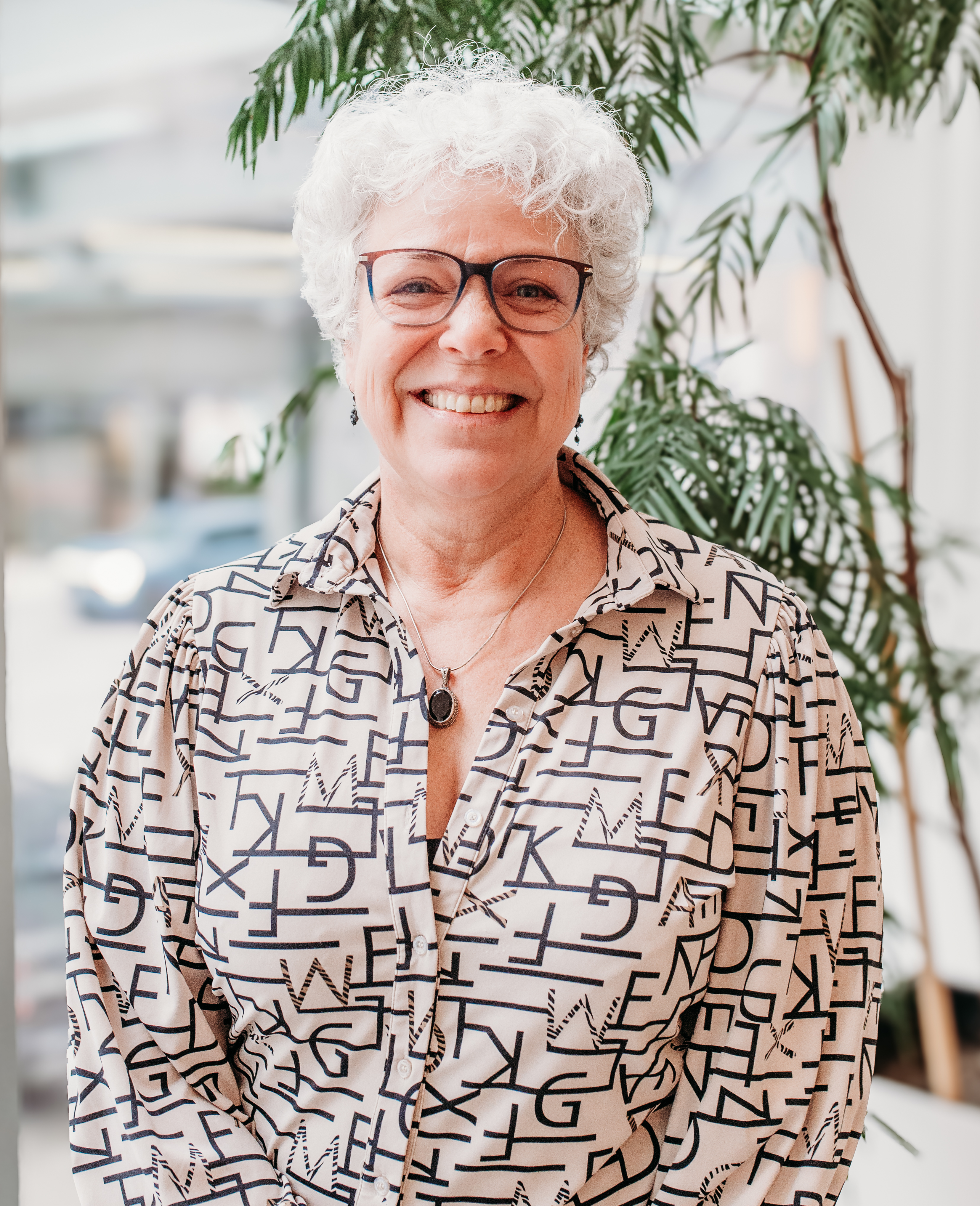 Dr Karin Orsel